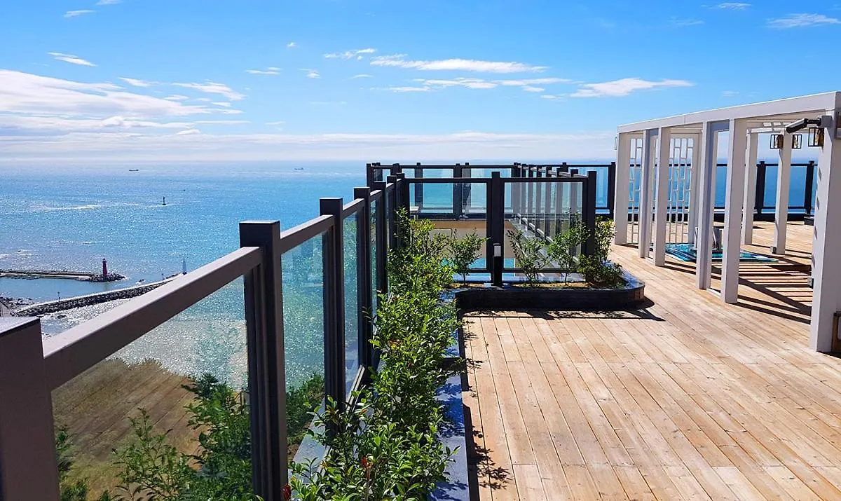 Suntree Hotel Busan