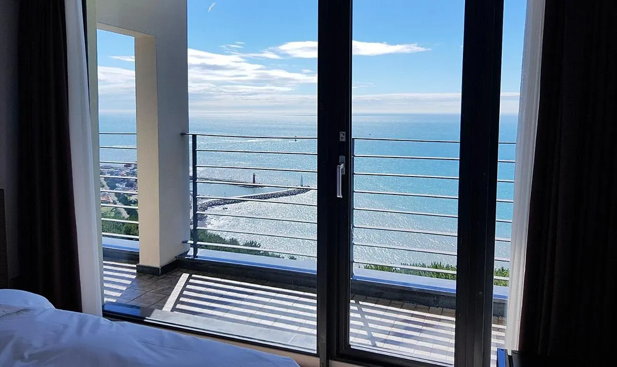 Suntree Hotel Busan 2*,