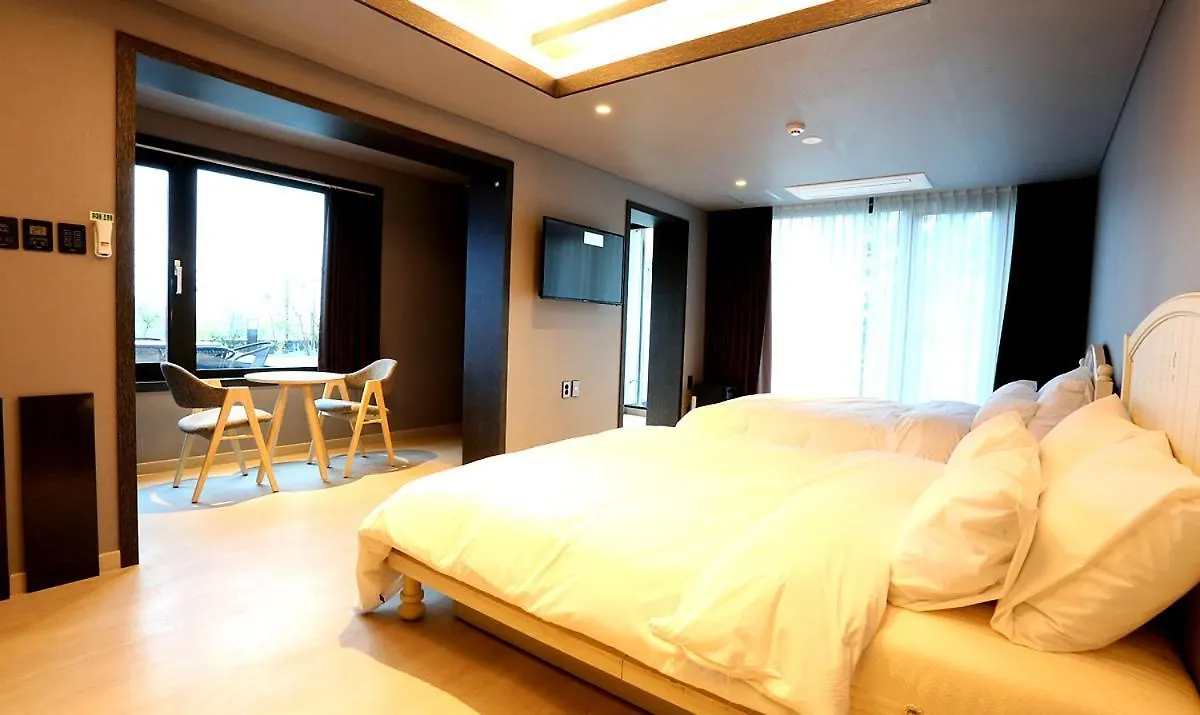 Suntree Hotel Busan